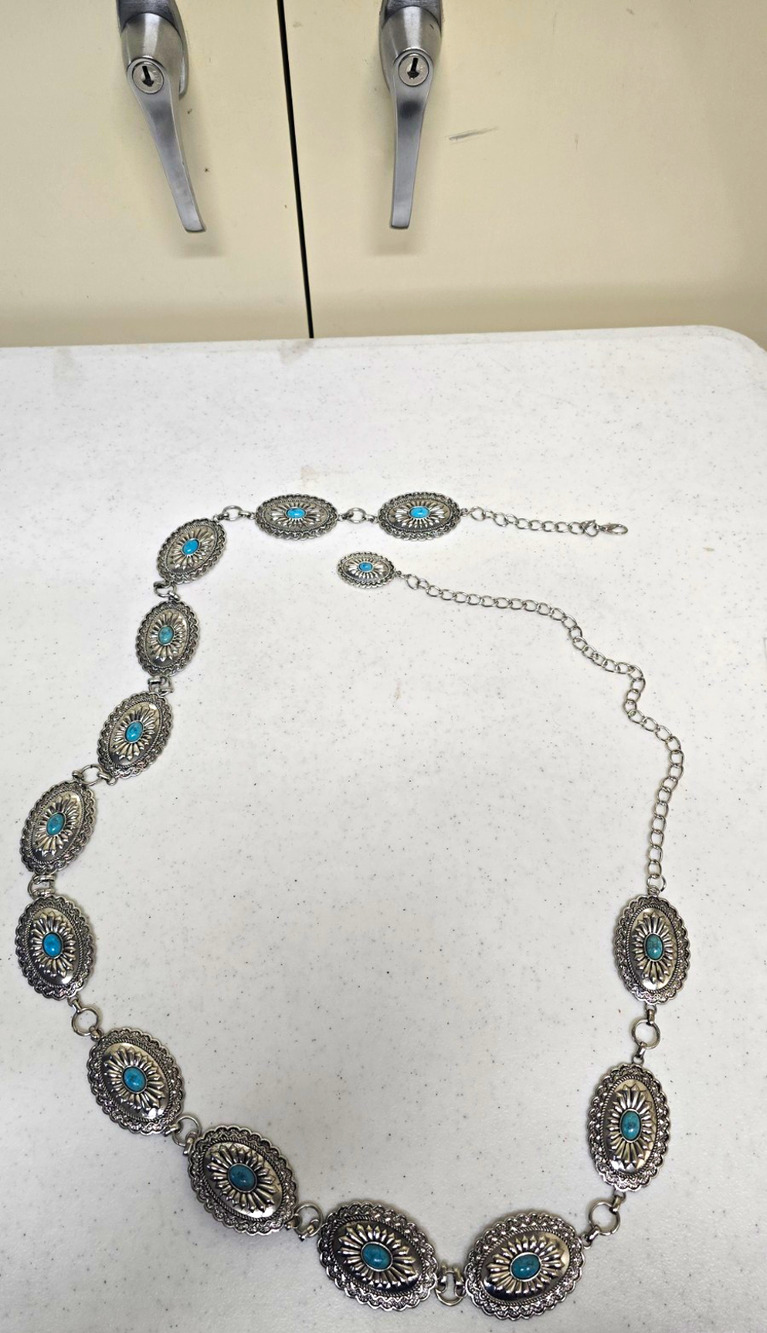 Beltiscool Women's Western Oval Turquoise Stone Concho Chain Belt